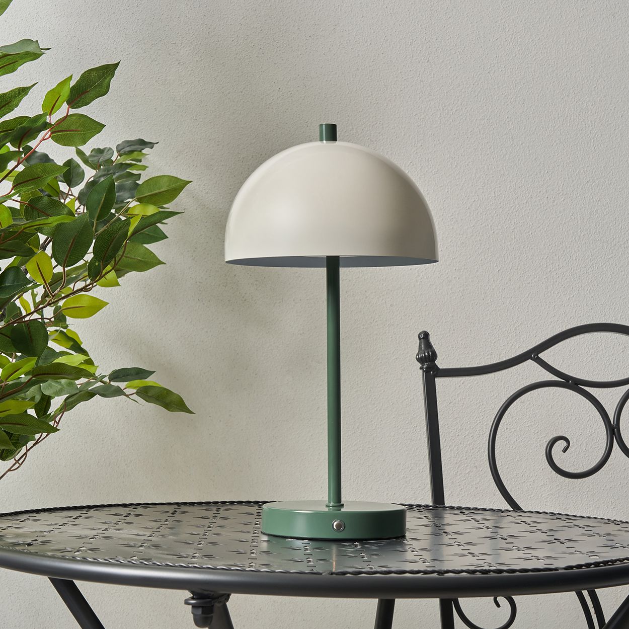 Seaton Rechargeable Table Lamp Green