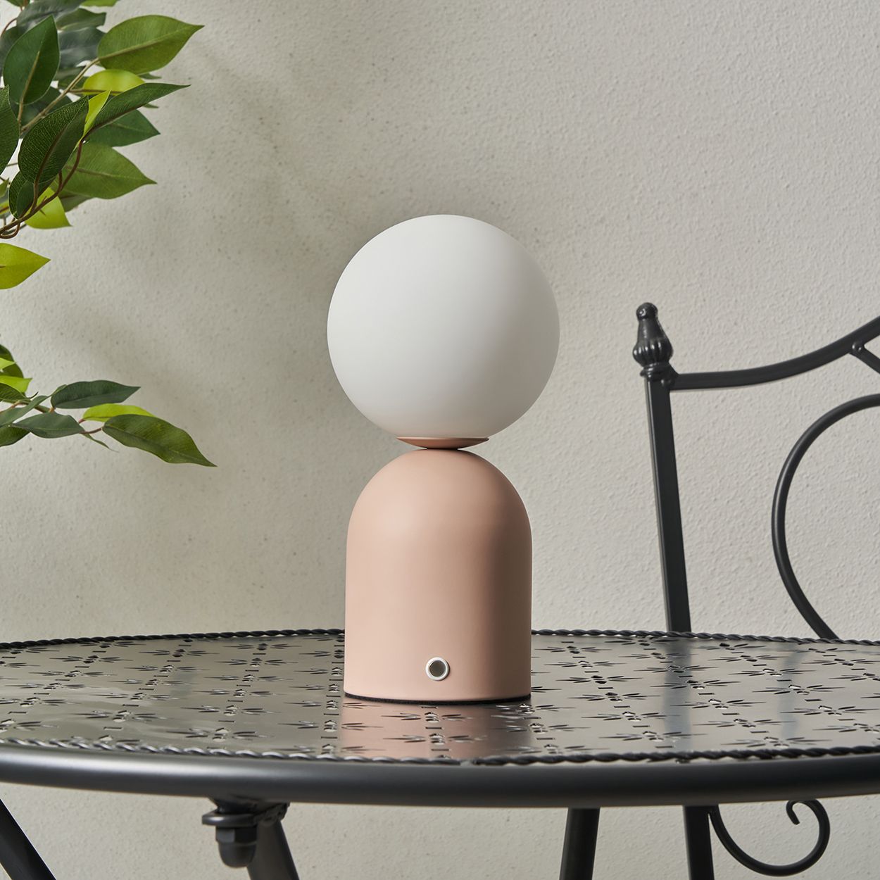 Celyn Rechargeable Table Lamp Pink