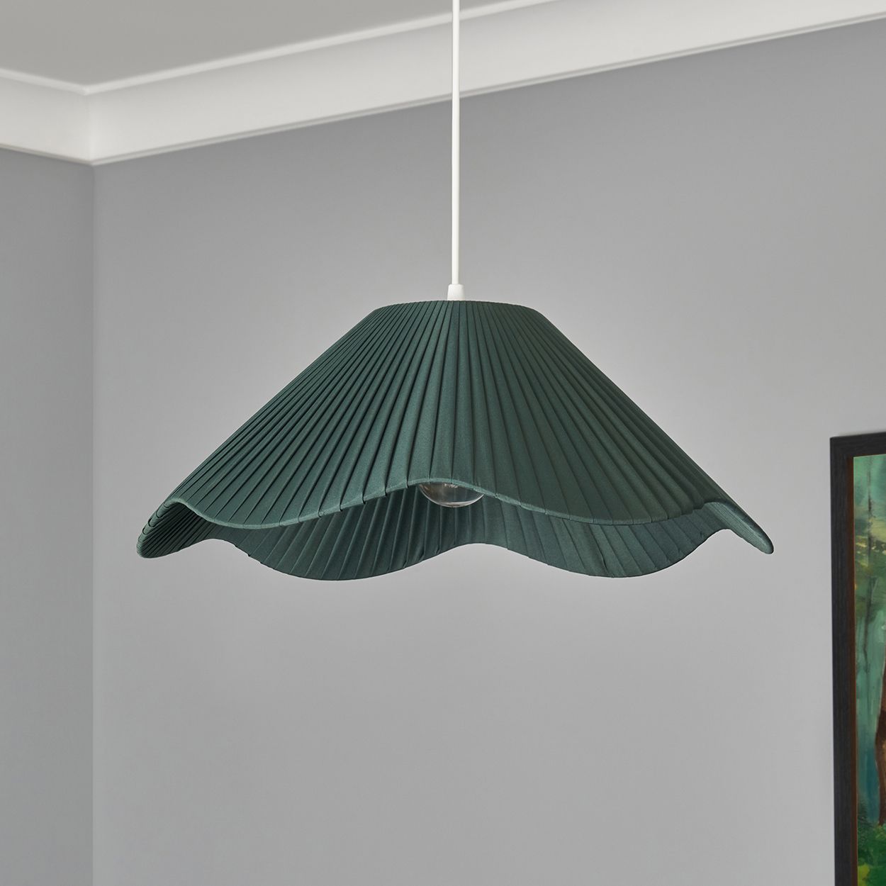 Dalby Pleated Scalloped Shade Col 2