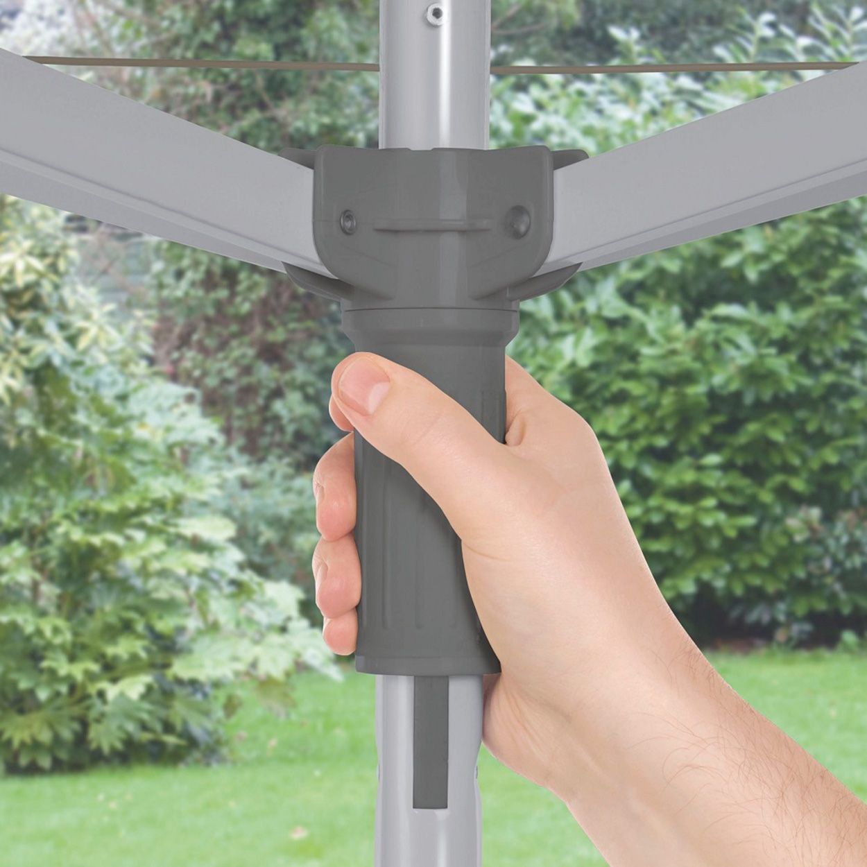 Addis 40m 4 Arm Rotary Airer