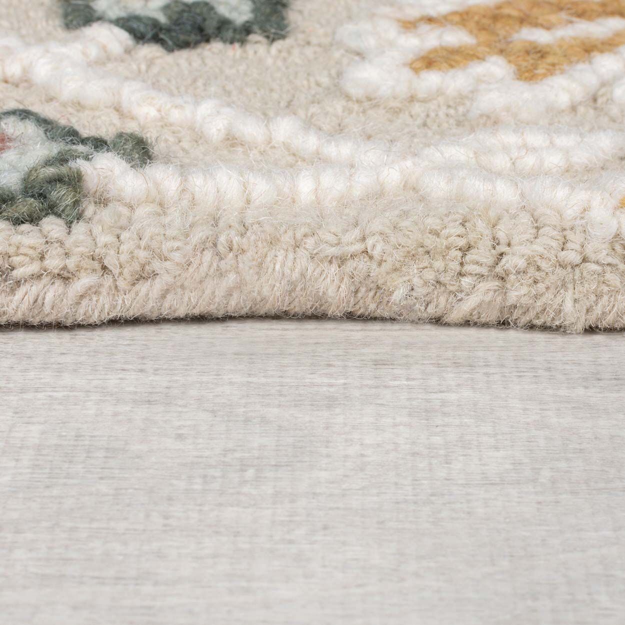 Daphne Shaped Floral Pink 120X170