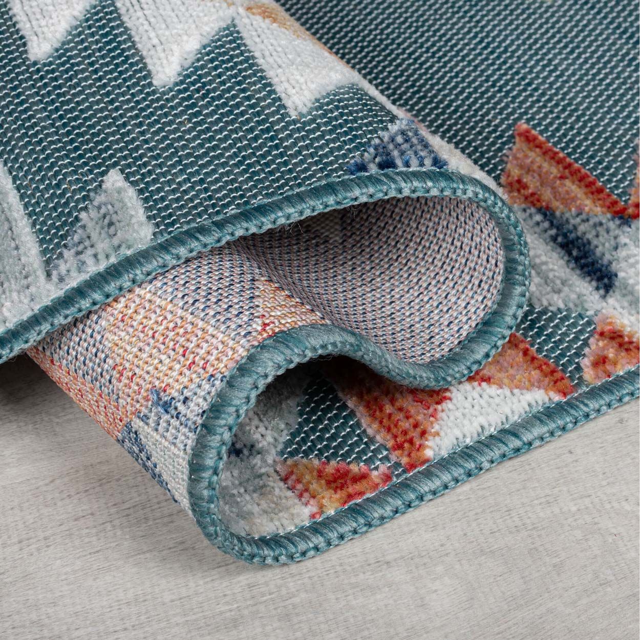 Avery Outdoor Blue 160X230