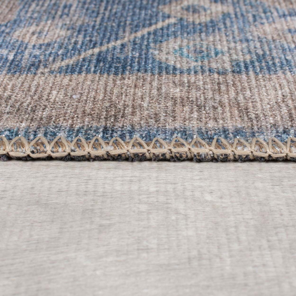 Orelia Global Blue 115X170
