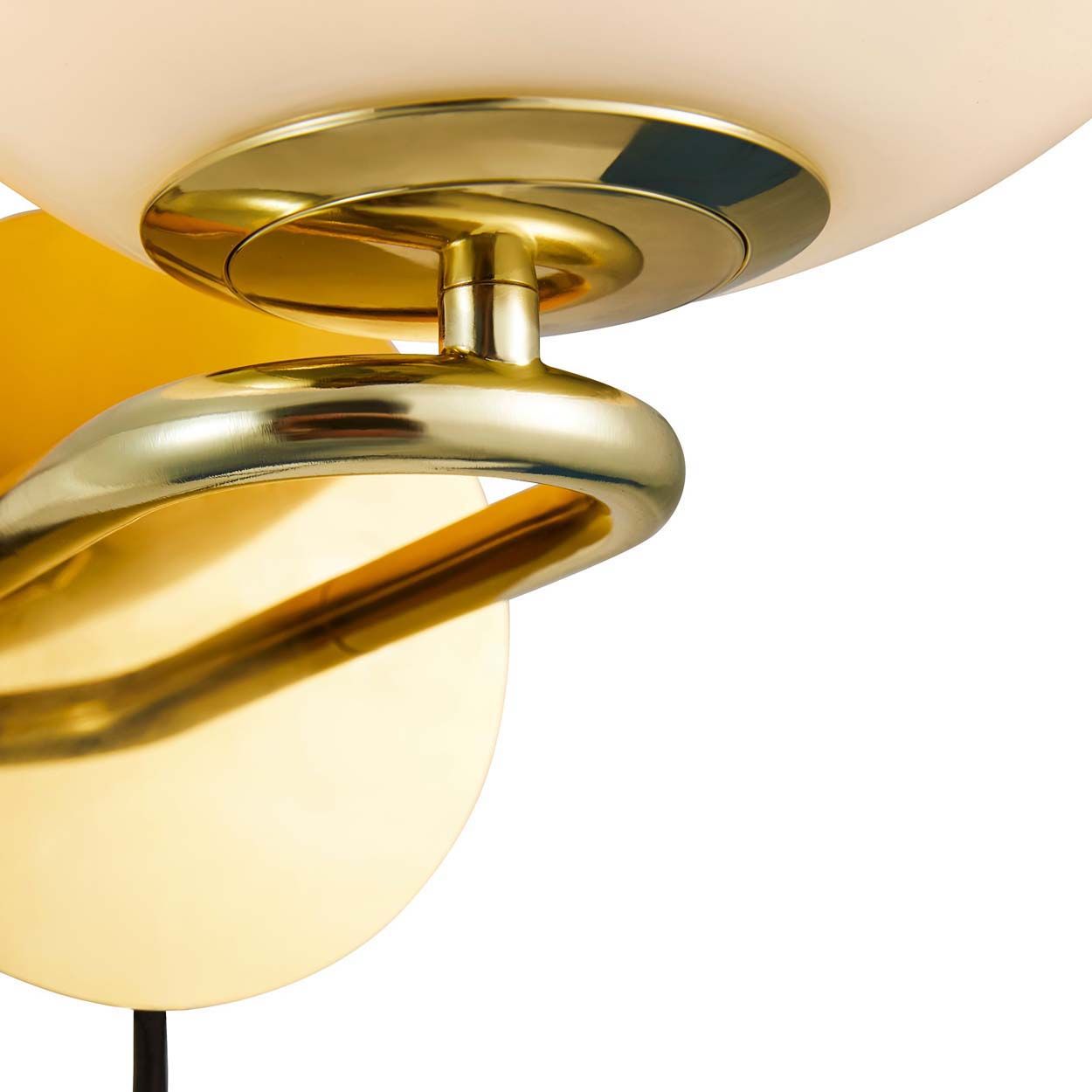 Shapes Wall light Brass