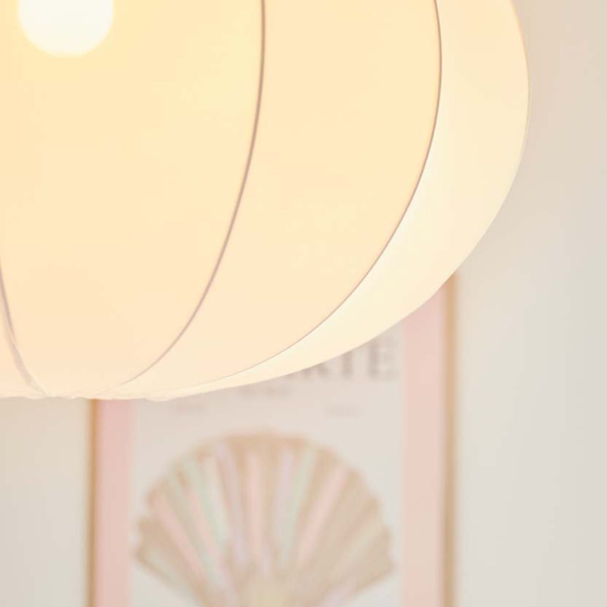 Aeron 40 Pendant White