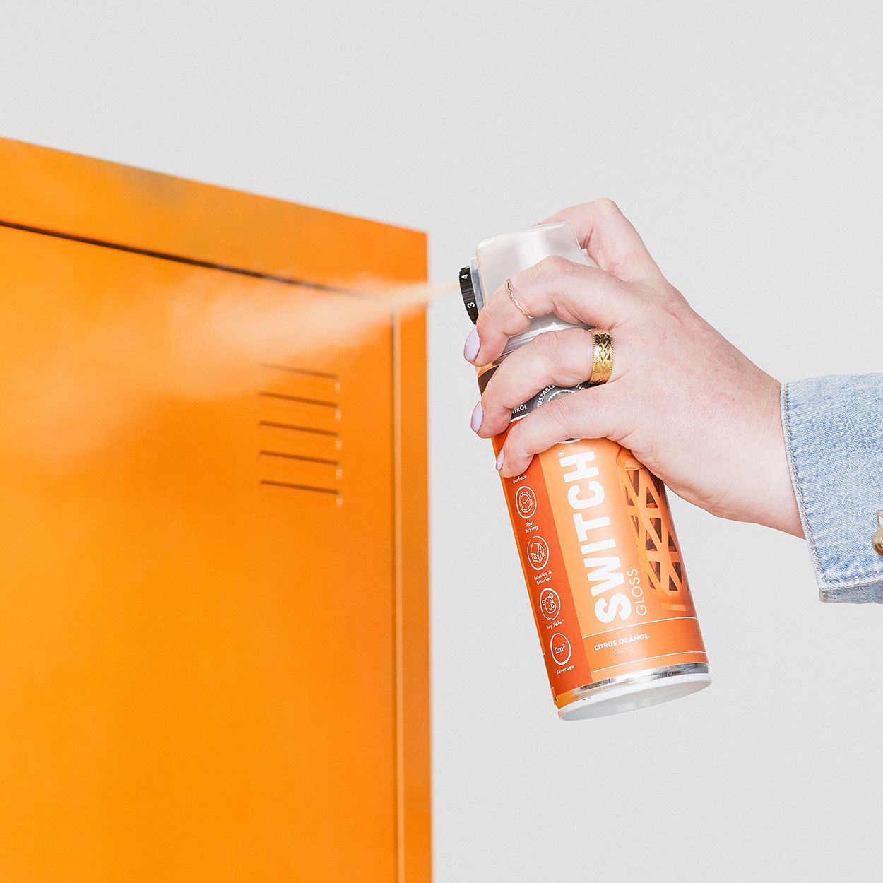 Rust-Oleum Switch 5-in-1 Multi-Surface Spray Paint Citrus Orange Gloss 400ml