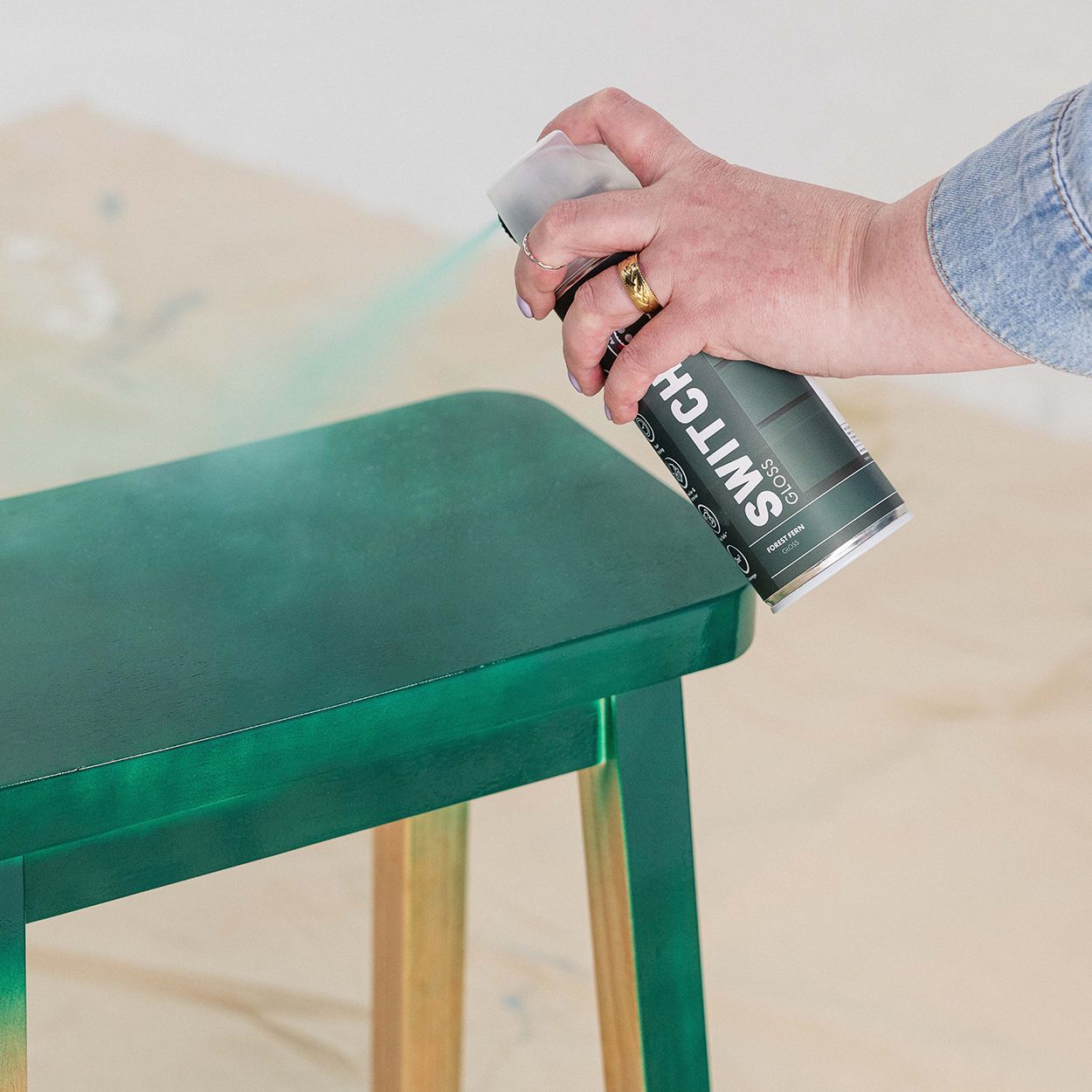 Rust-Oleum Switch 5-in-1 Multi-Surface Spray Paint Forest Fern Gloss 400ml