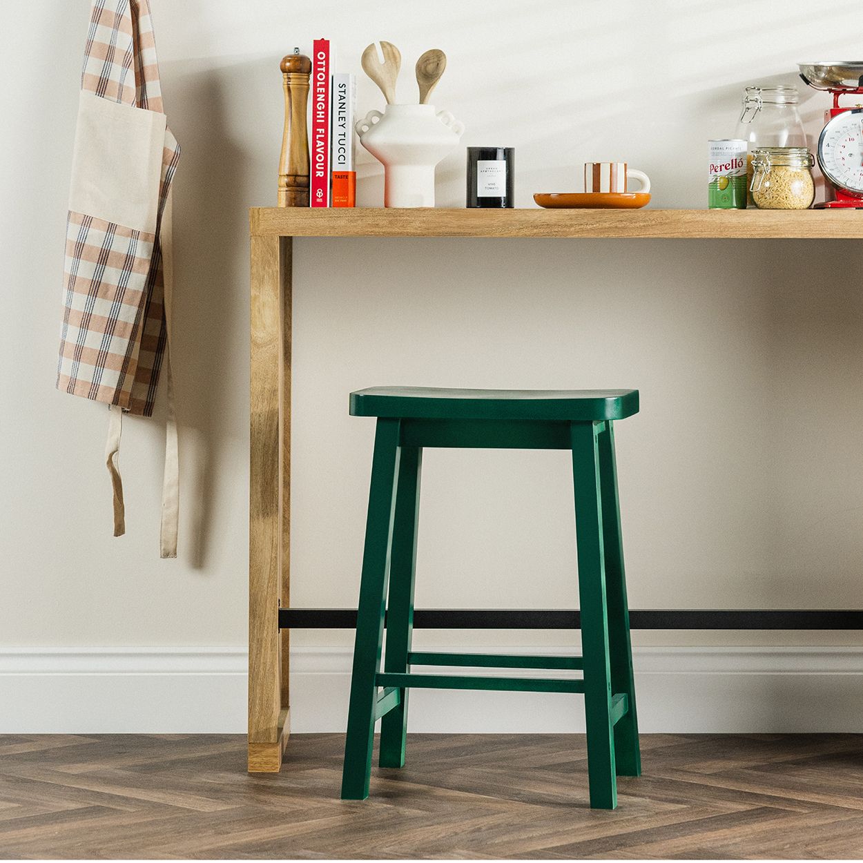 Rust-Oleum Switch 5-in-1 Multi-Surface Spray Paint Forest Fern Gloss 400ml