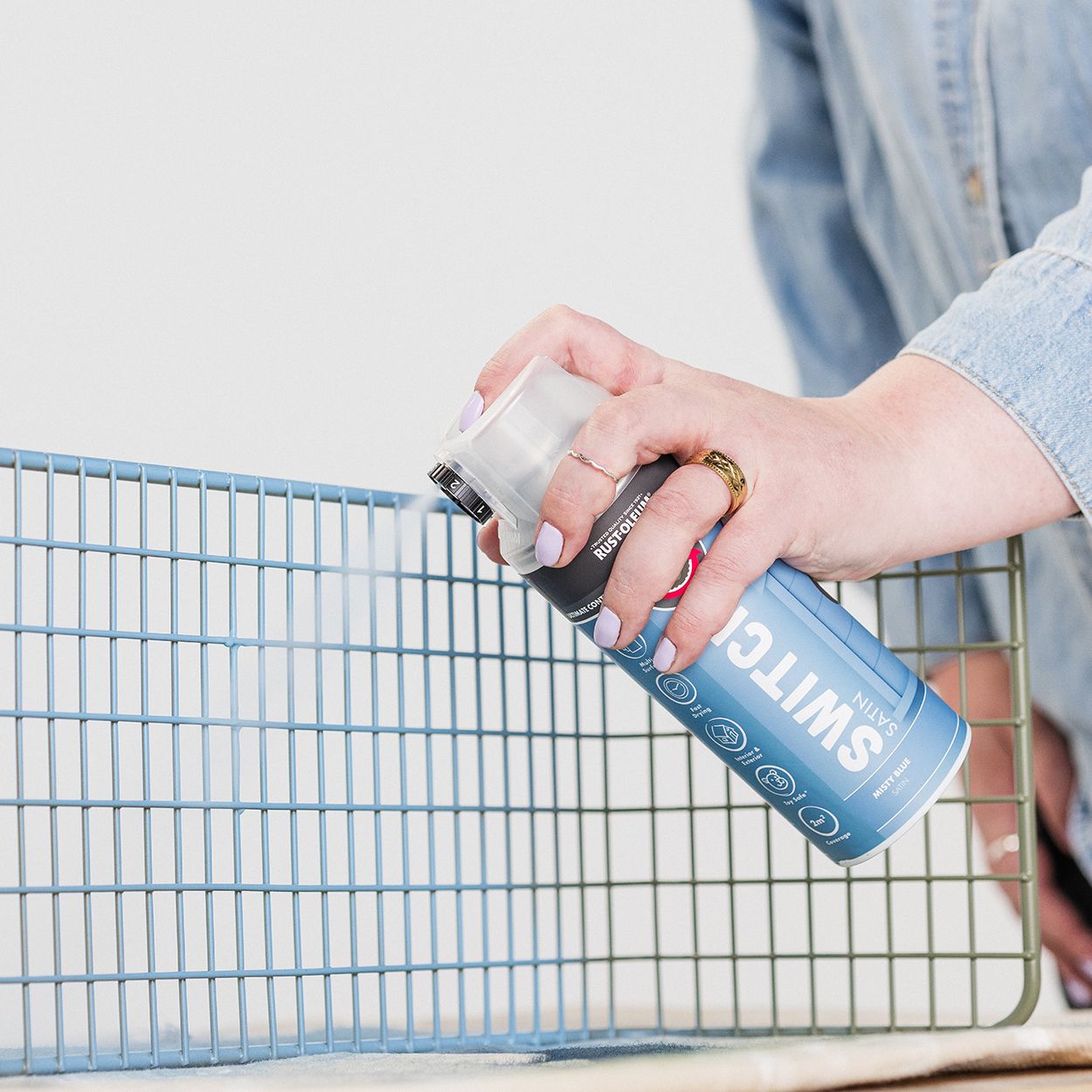 Rust-Oleum Switch 5-in-1 Multi-Surface Spray Paint Misty Blue Satin 400ml