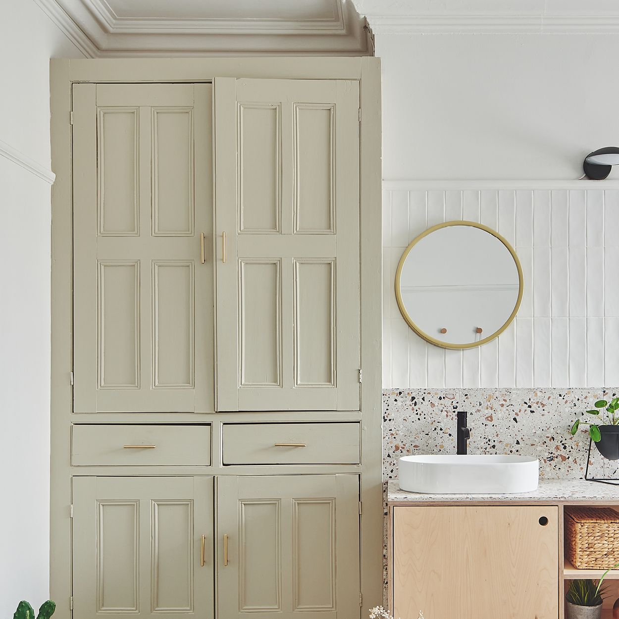 Rust-Oleum Matt Furniture Paint Halflight 125ml