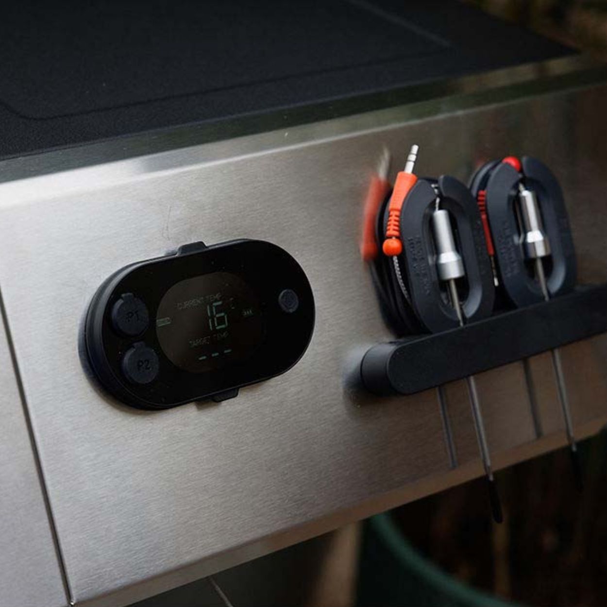 Phoenix Gas BBQ 5 Burner With Smart Thermometer