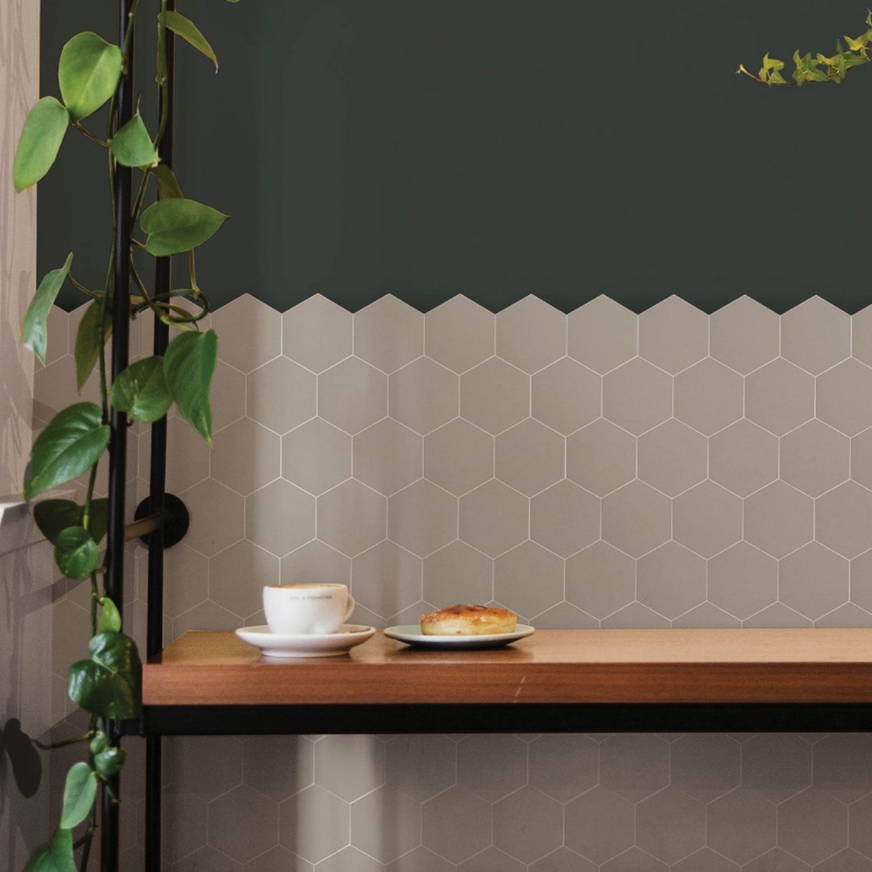 Hexagon Beige Peel & Stick Luxury Wall