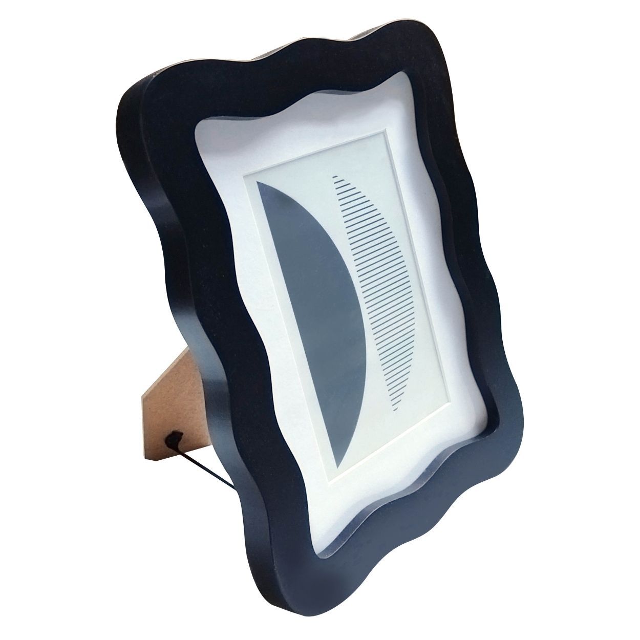 Wavy Photo Frame 6x8 matted to 4x6 Black