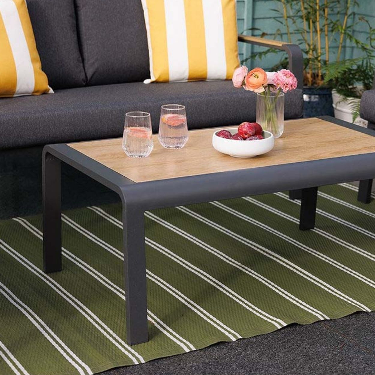 4 Seater Aluminium Conversation Sofa Set