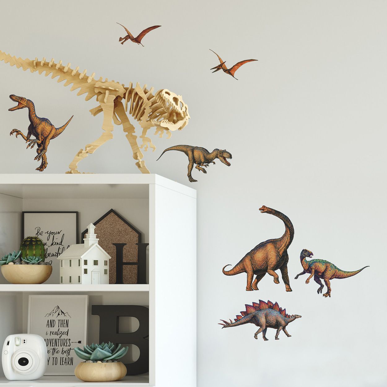 Dinosaurs (Lifelike) Peel & Stick Wall Decals