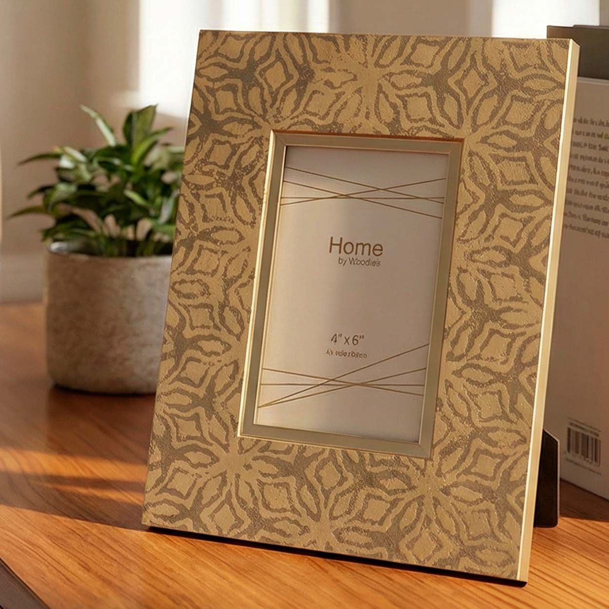 Luxora Photo Frame 4x6