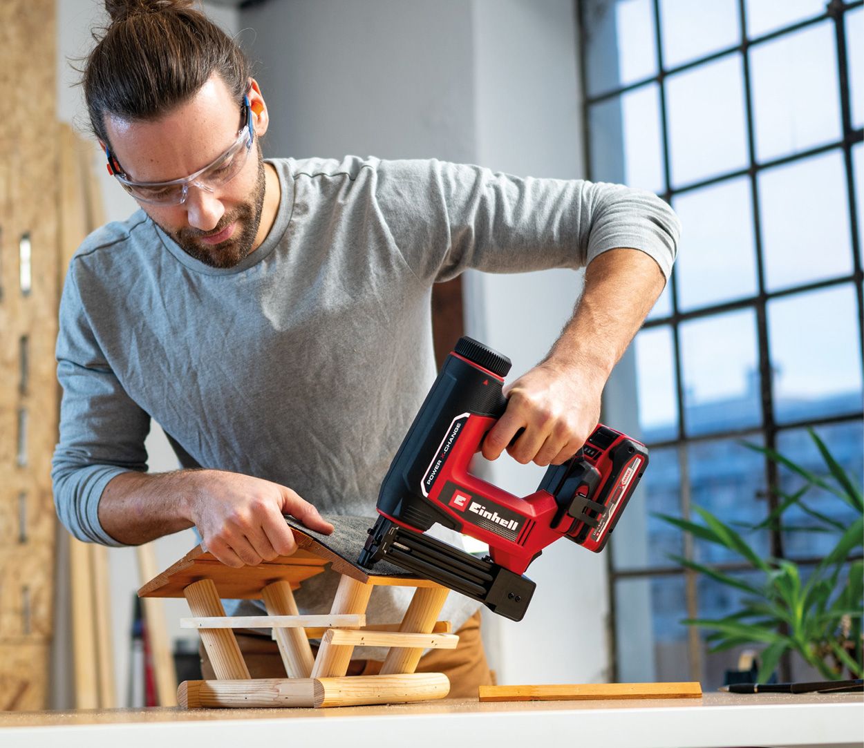 Einhell Cordless Nailer