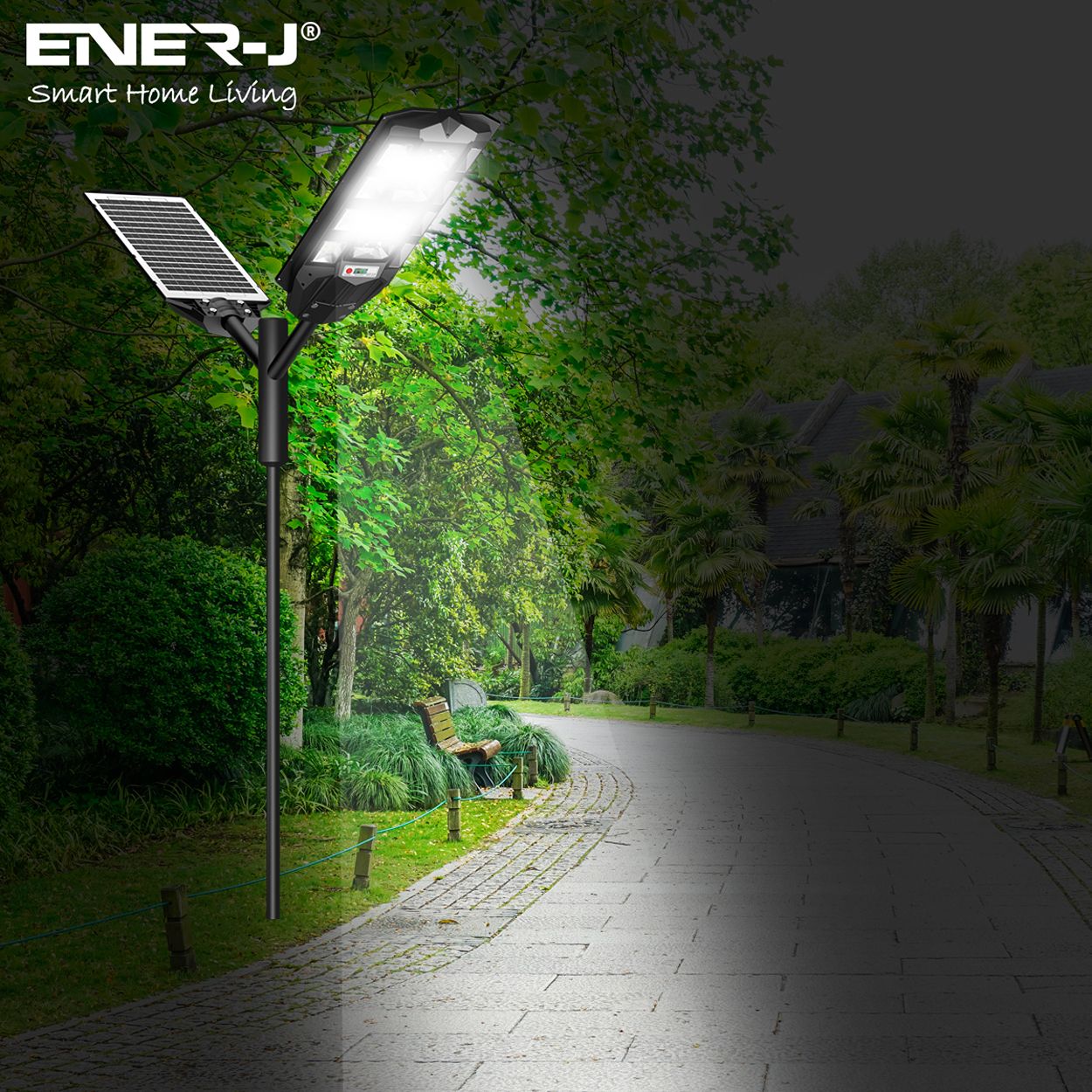 150W LED Solar Street Light with Sensors and Remote, IP66 Waterproof, High-Efficiency Solar Panels