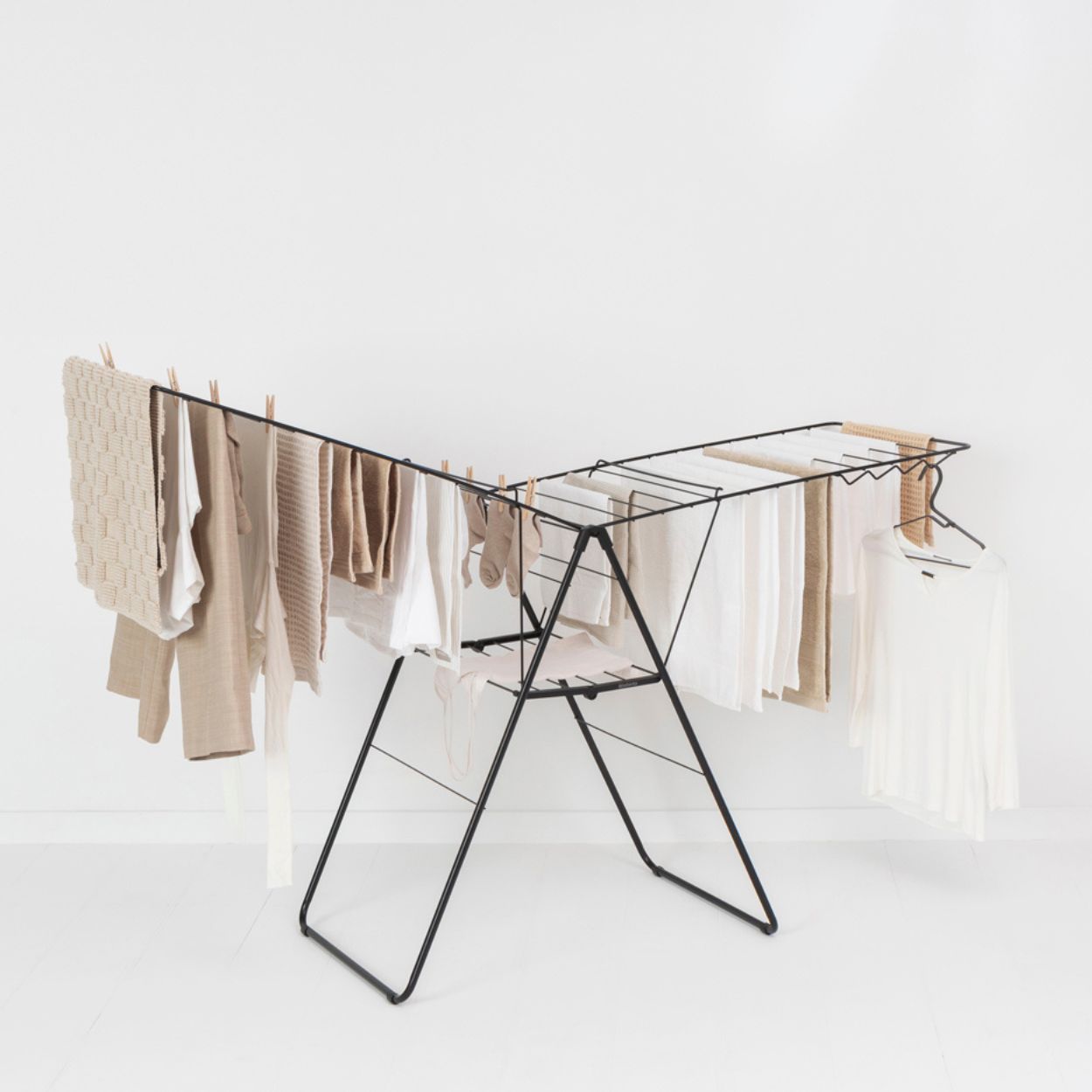 HANGON TOWER DRYING RACK 23M - MATT BLACK