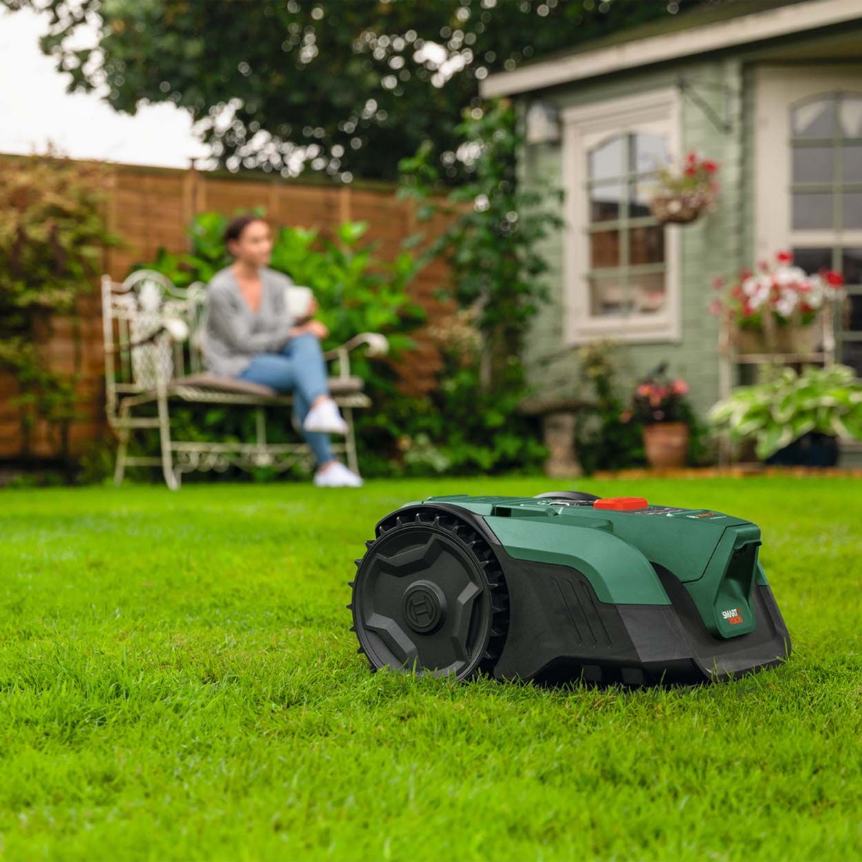Bosch VisiMow18V-100 Cordless Lawnmower