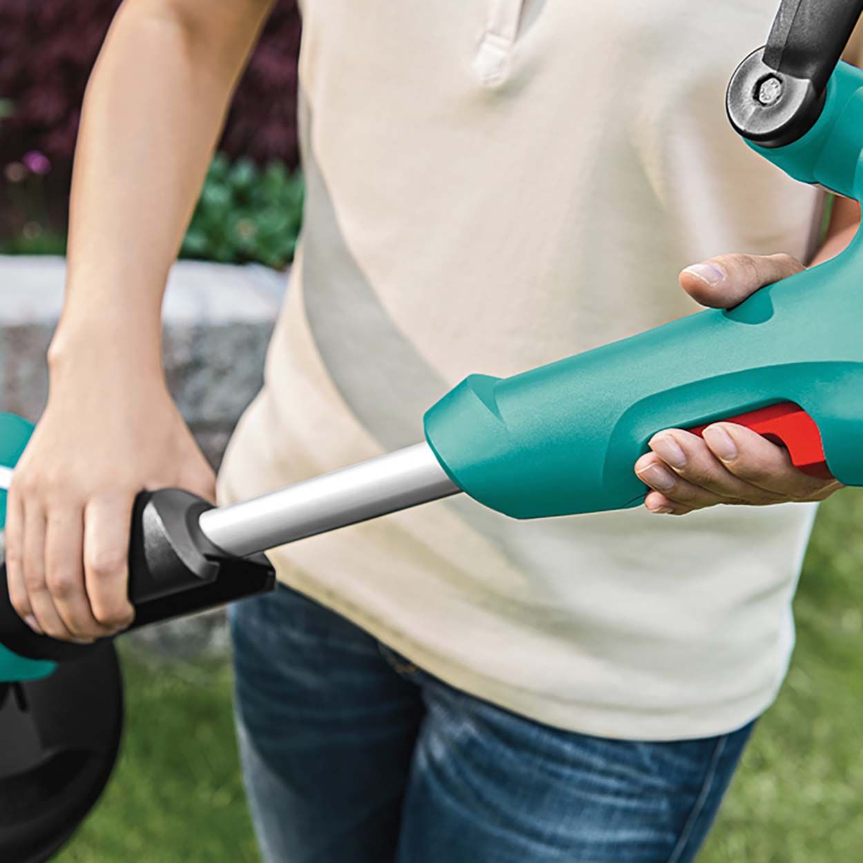 Bosch ART 30 Grass Trimmer