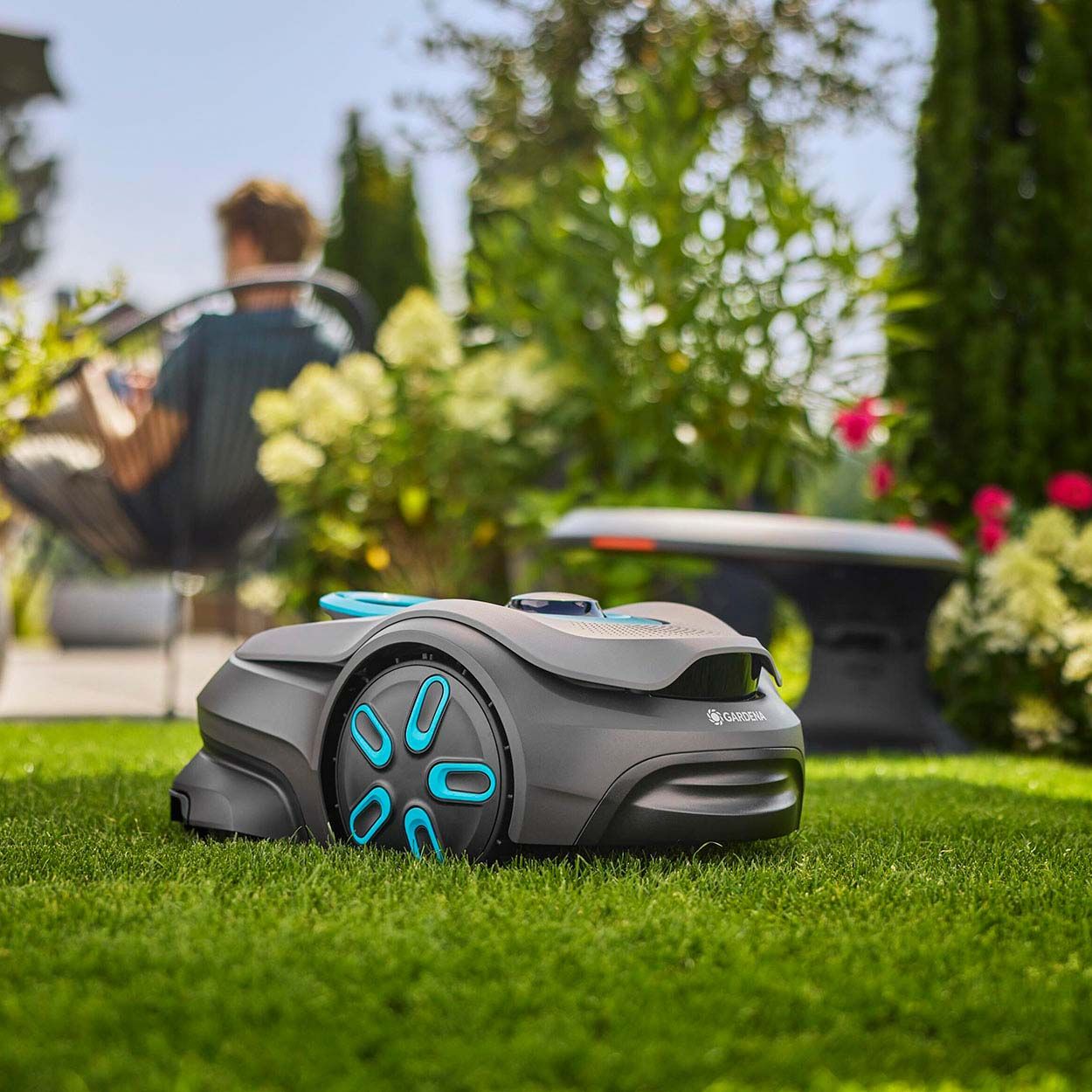 Gardena Sense 600 Robotic Lawnmower