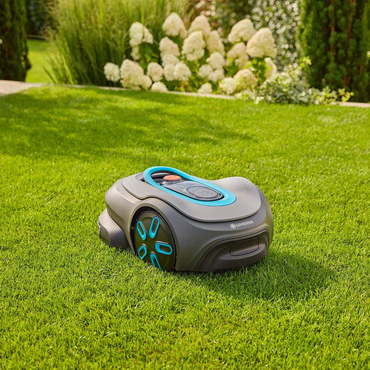 Gardena Sileno Free 1200m2 Robotic Lawnmower