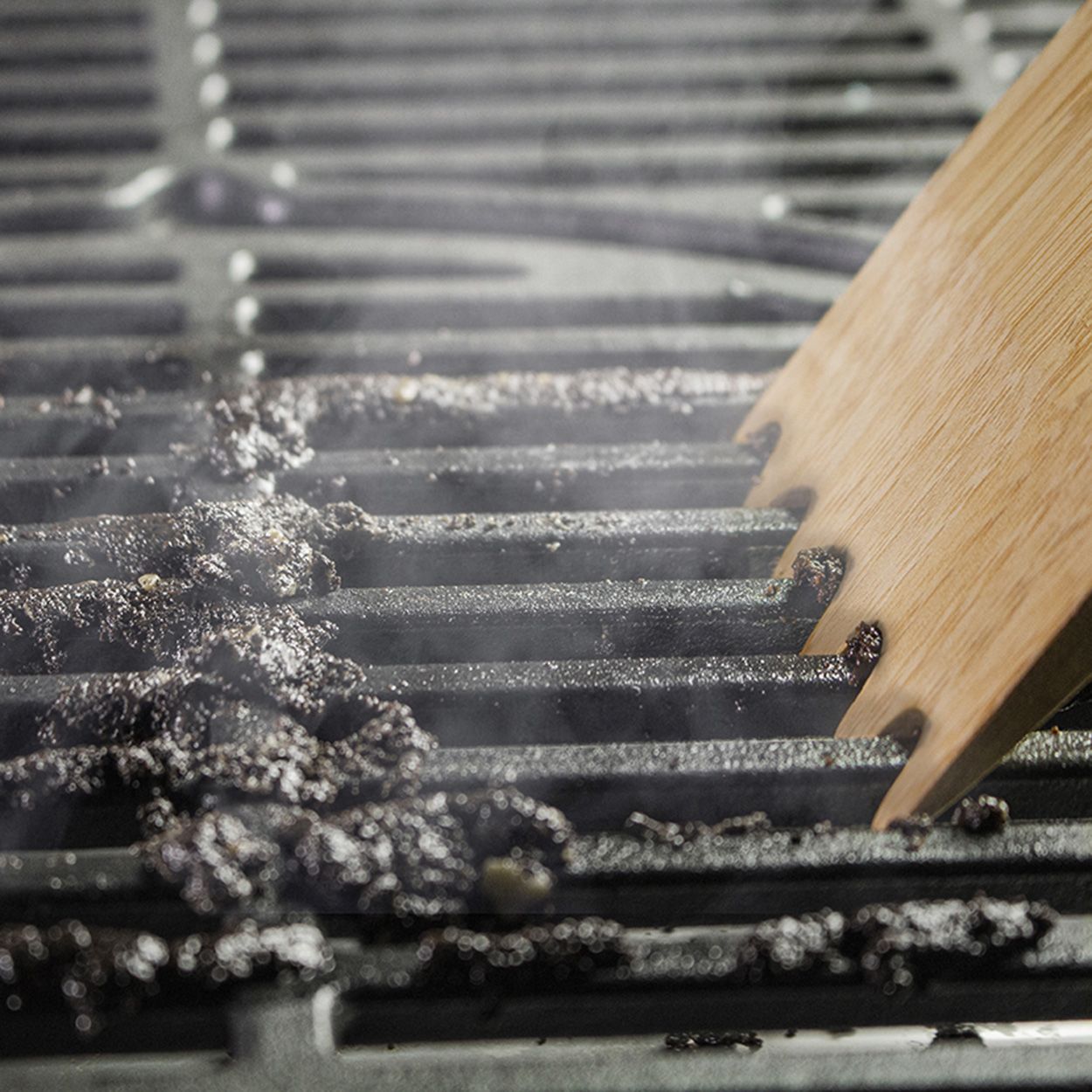 Sahara BBQ Wooden Grill Scraper