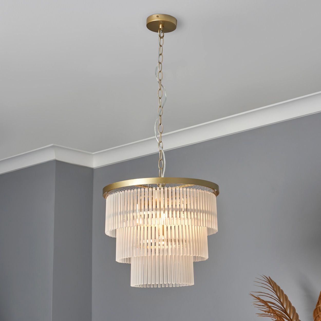 Lupin 5 Light Pendant Brass