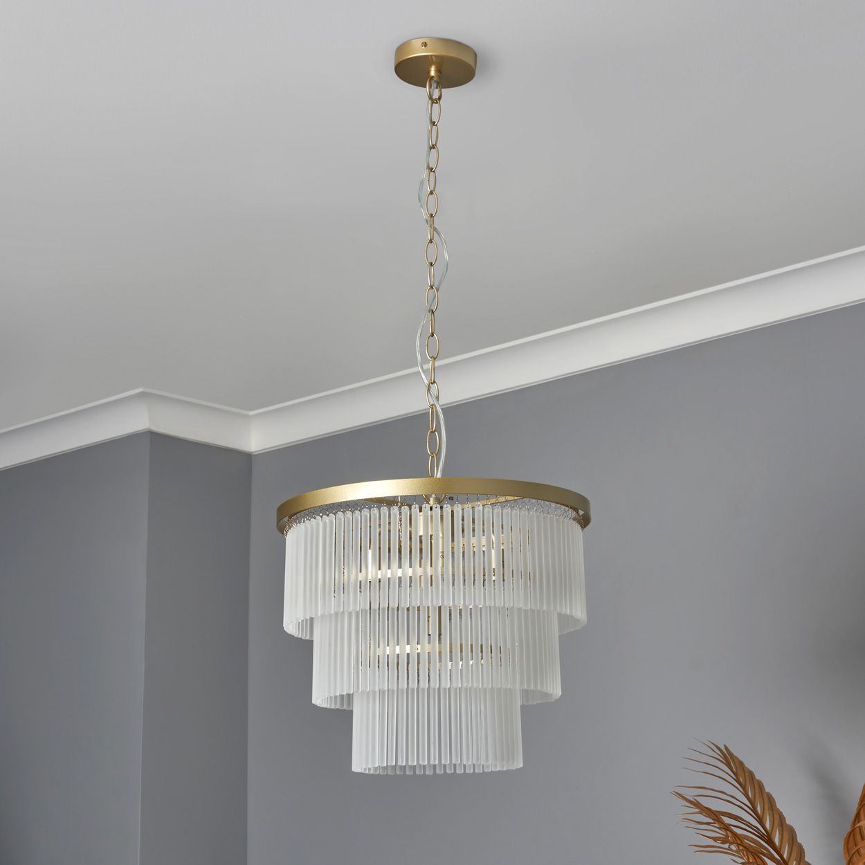 Lupin 5 Light Pendant Brass