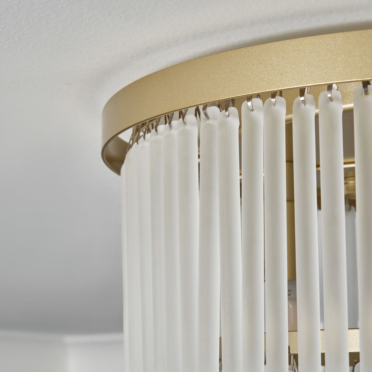 Lupin 5 Light 2 Tier Flush Brass