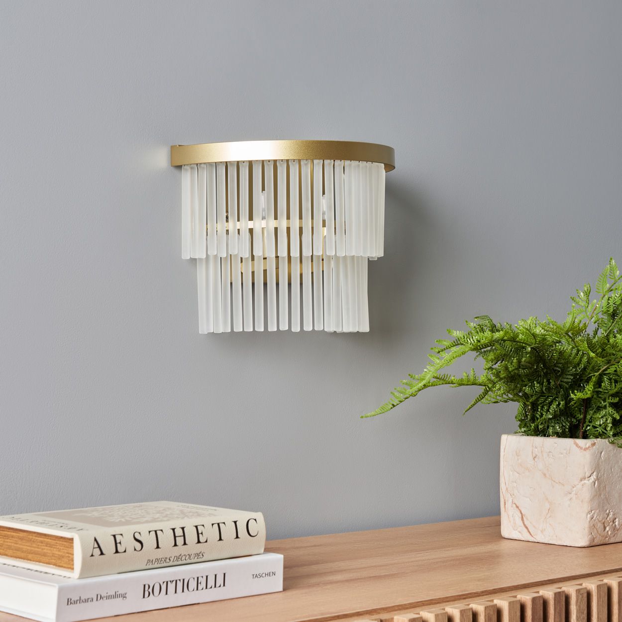 Lupin 2 Tier Wall Light Brass