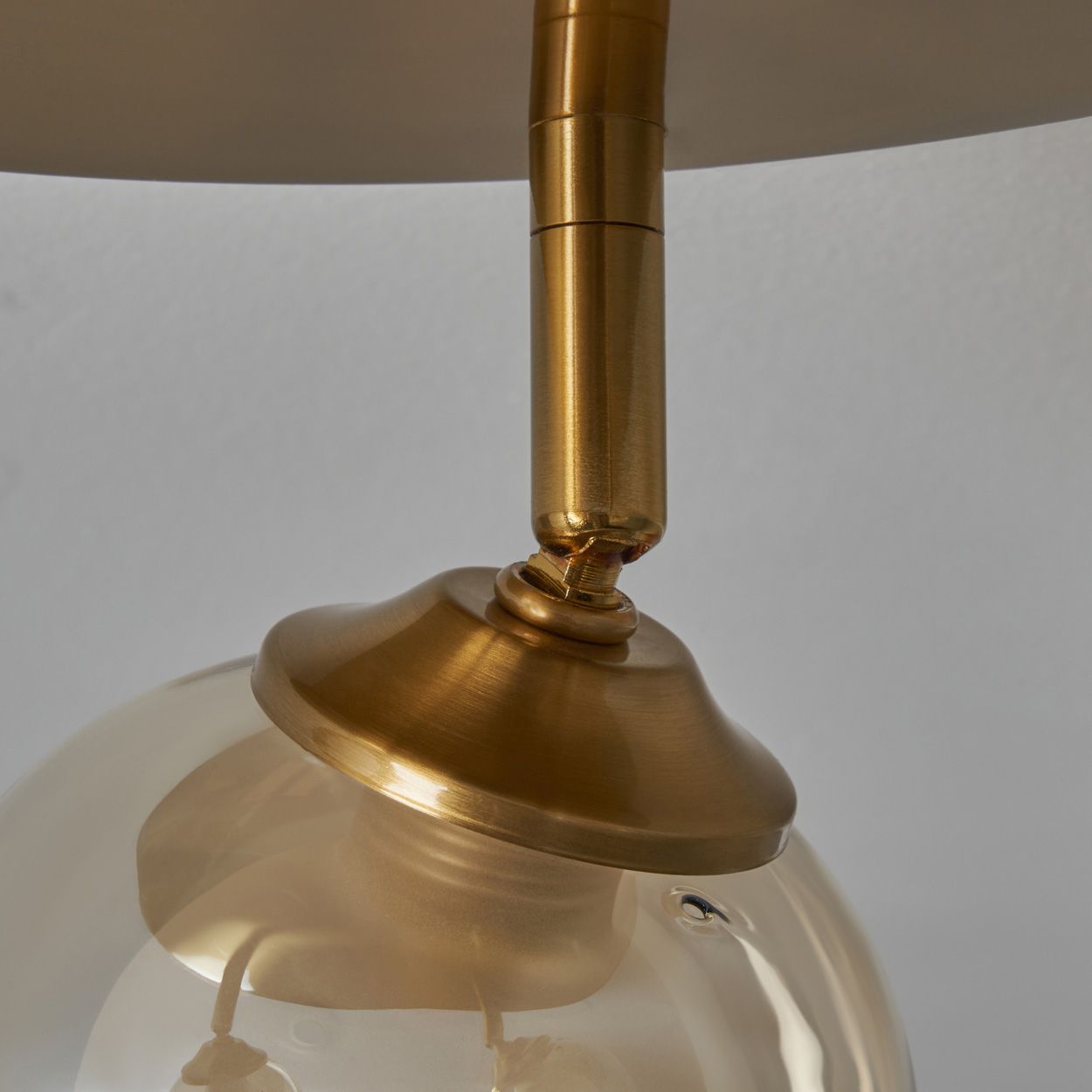 Haudri 3 Light Plate Spot Opal Ball Flush Brass