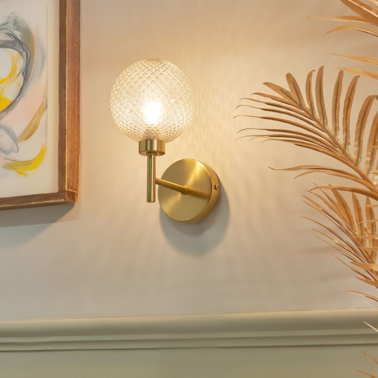 Malo Textured Glass Ball Wall Light Brass