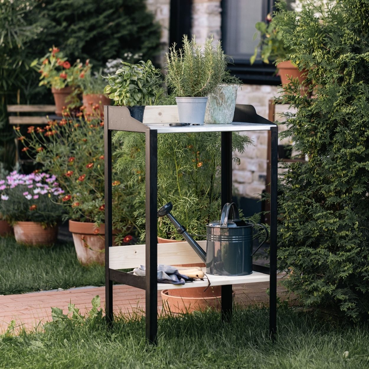 Planting Table Modern 92cm Natural