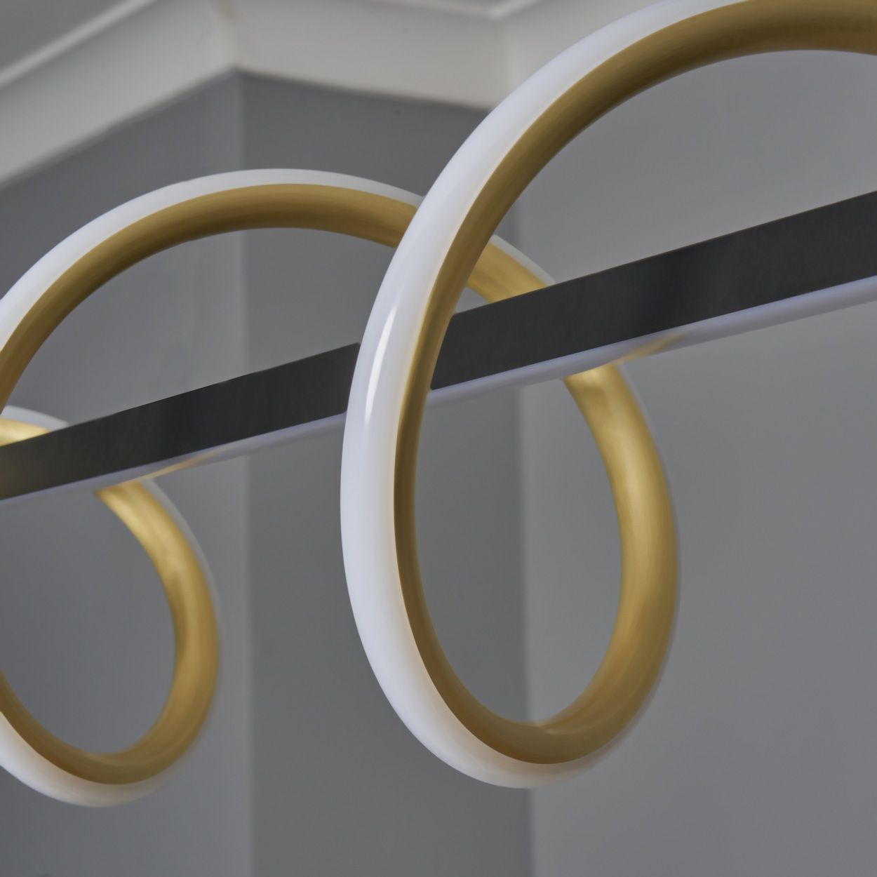 Mallow Led Spiral Diner Pendant Black & Brass