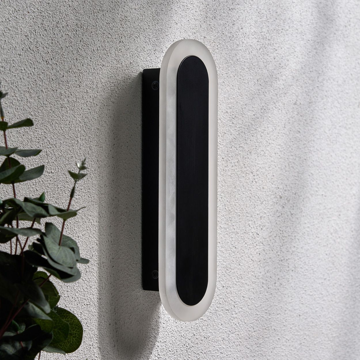 Derton 10W Cct Linear Wall Light Ip65 Black