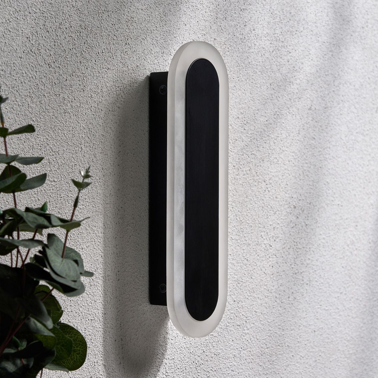 Derton 10W Cct Linear Wall Light Ip65 Black
