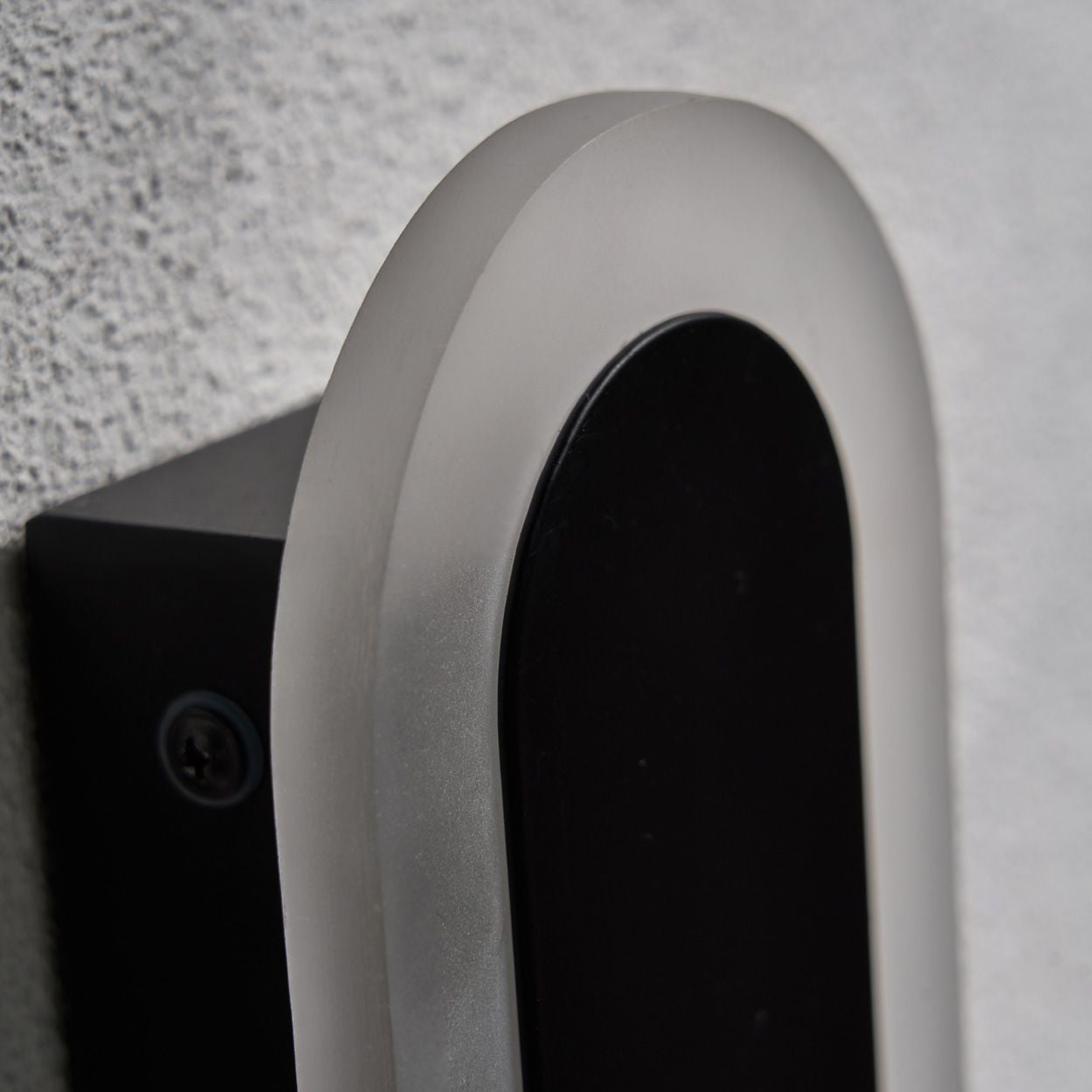 Derton 10W Cct Linear Wall Light Ip65 Black