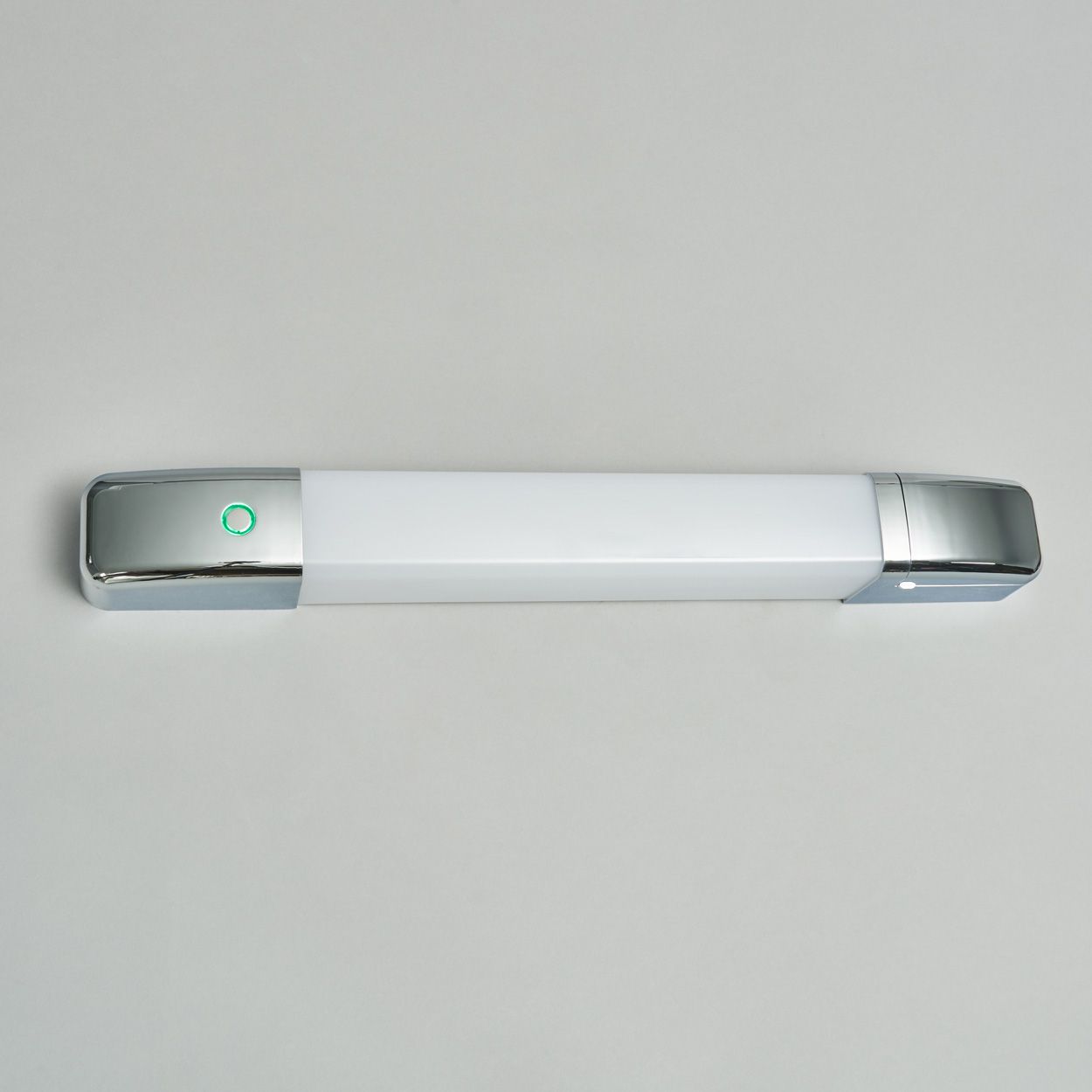 Scalo Shaver Light Ip44 Silver
