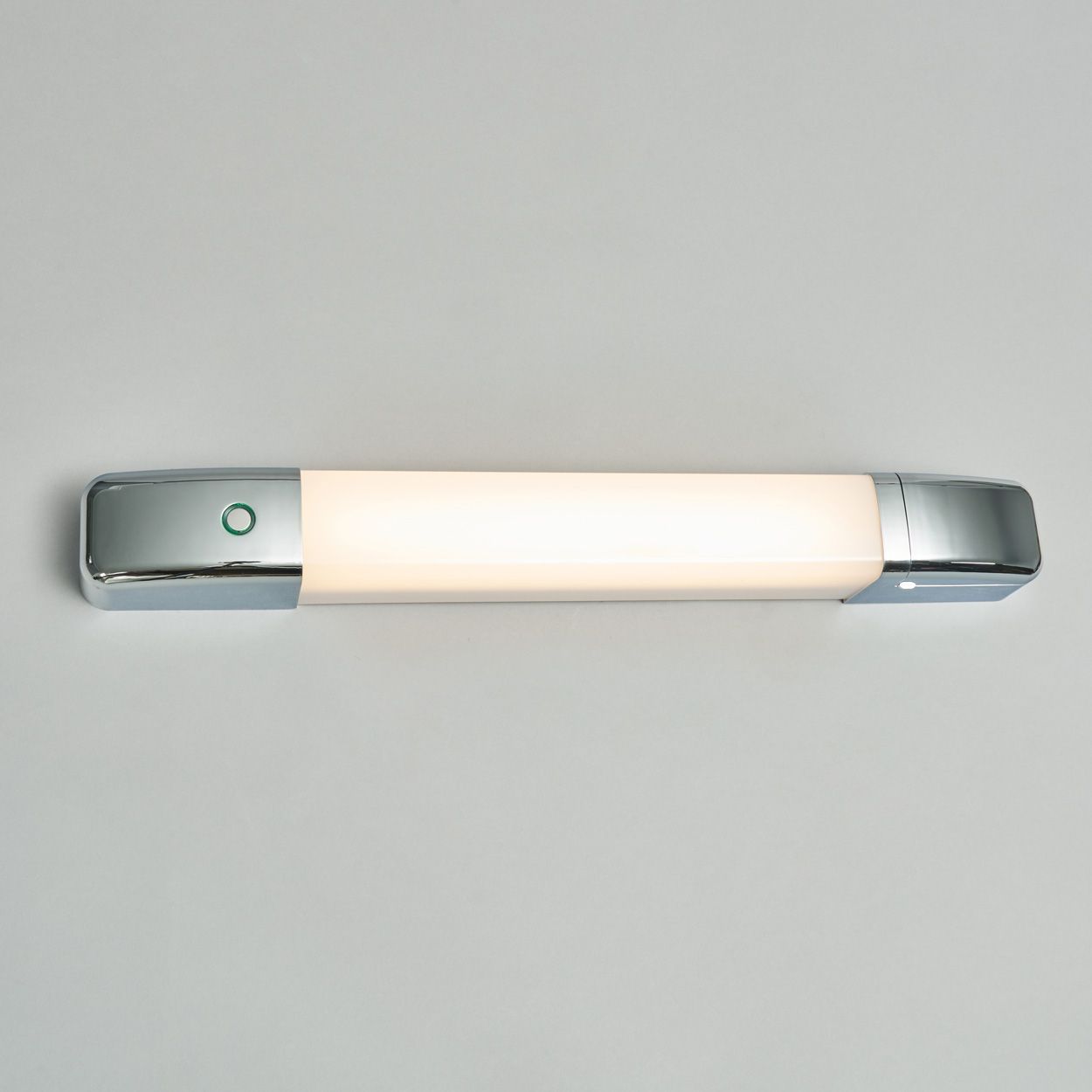 Scalo Shaver Light Ip44 Silver