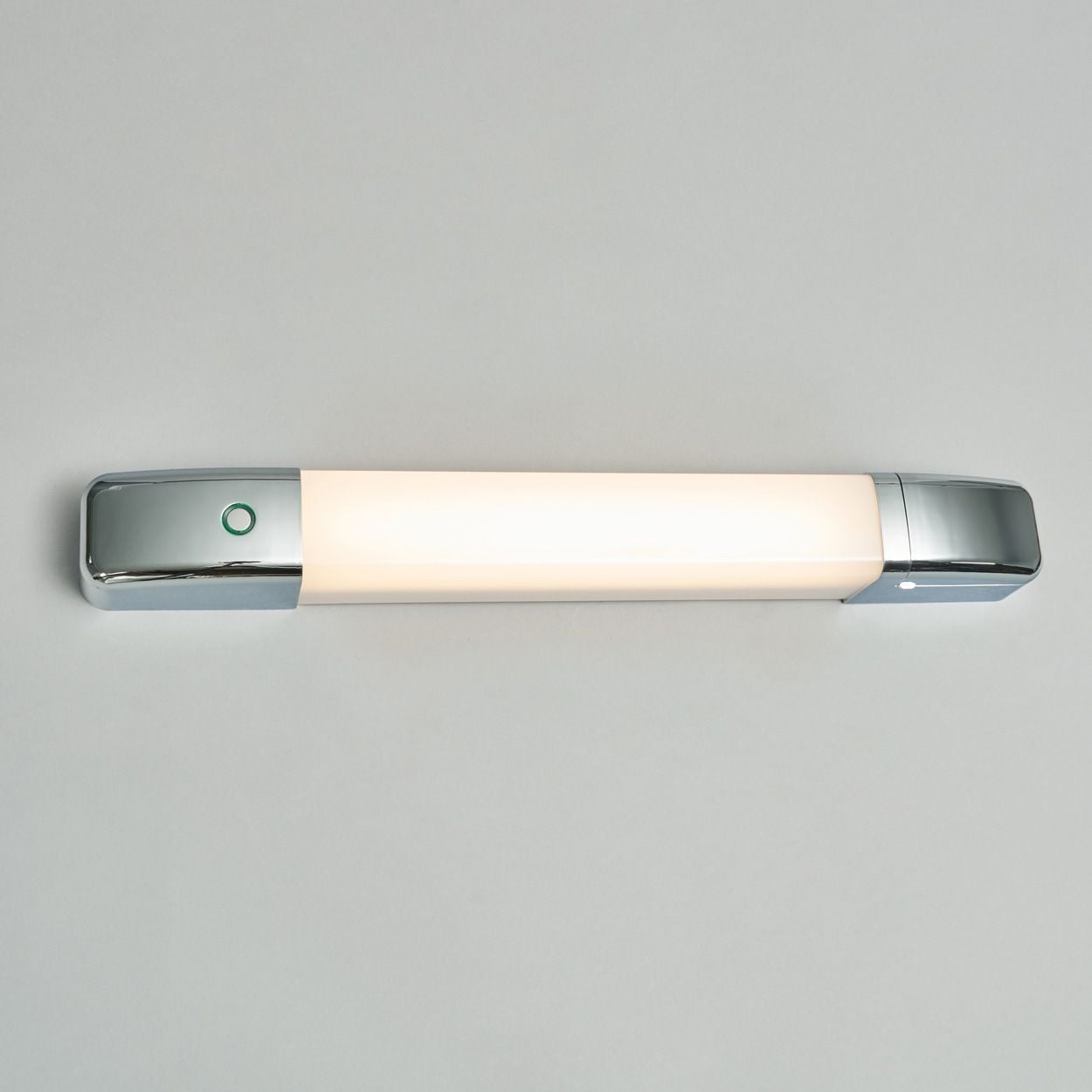Scalo Shaver Light Ip44 Silver