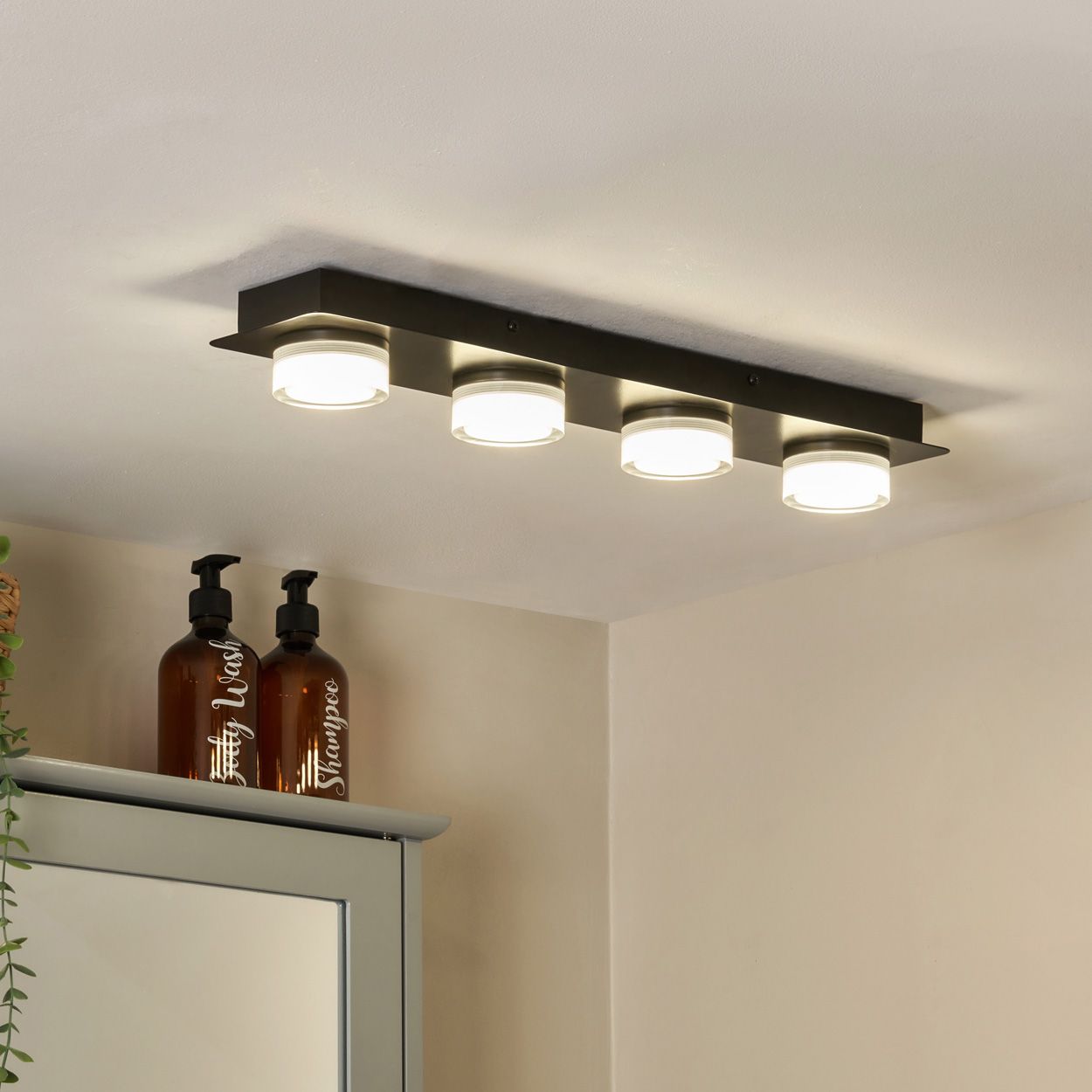Sena 4 Bar Led Flush Black