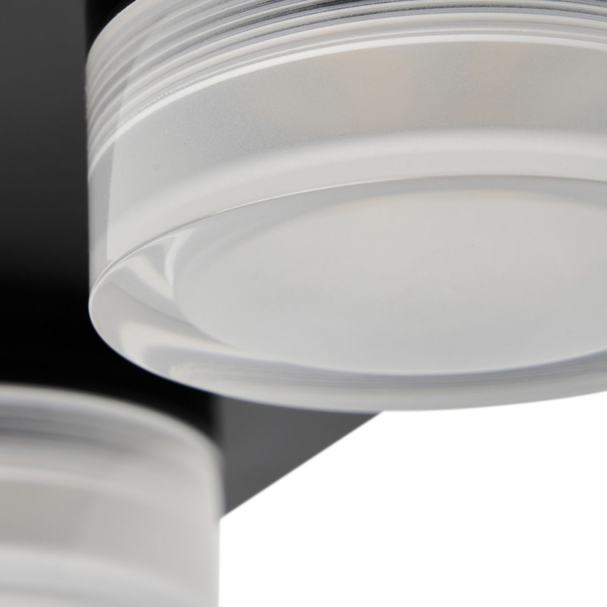 Sena 4 Bar Led Flush Black