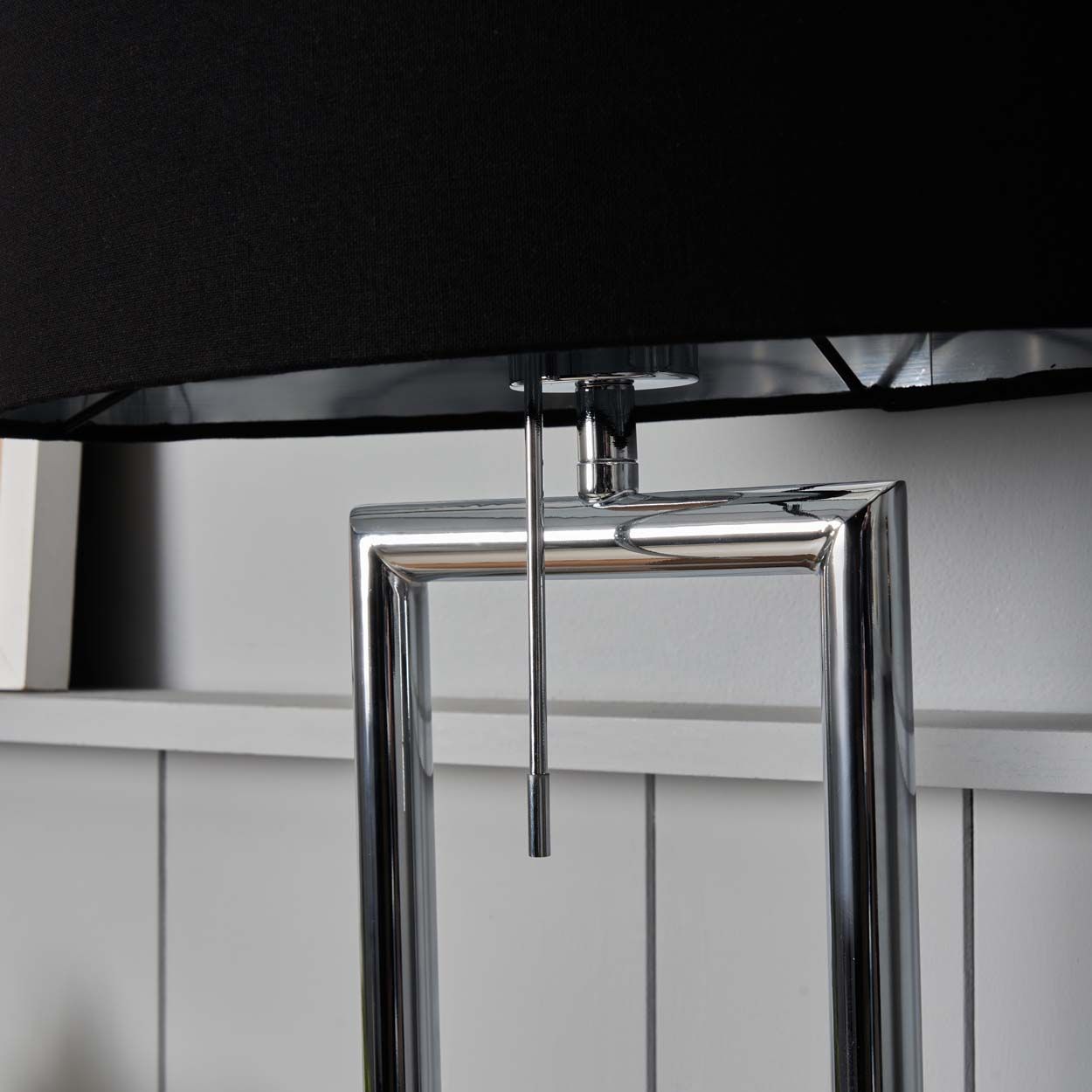 Lonton Hotel Floor Lamp Chrome