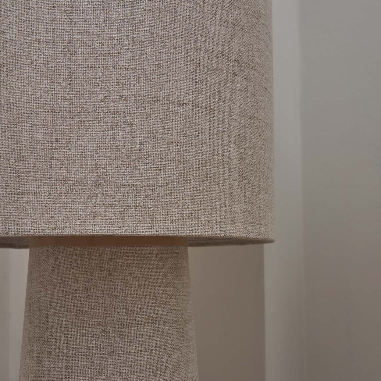 Canillo White Metal Floor Lamp