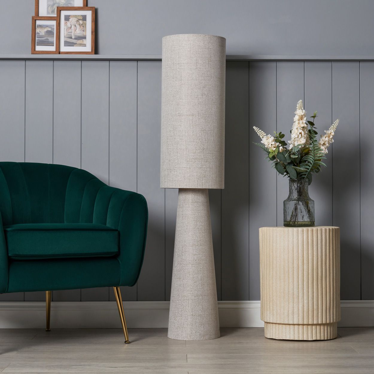 Canillo White Metal Floor Lamp