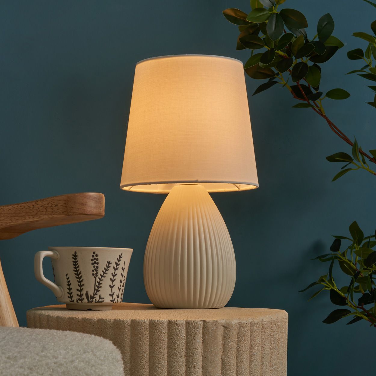 Delph Ceramic Table Lamp Cream