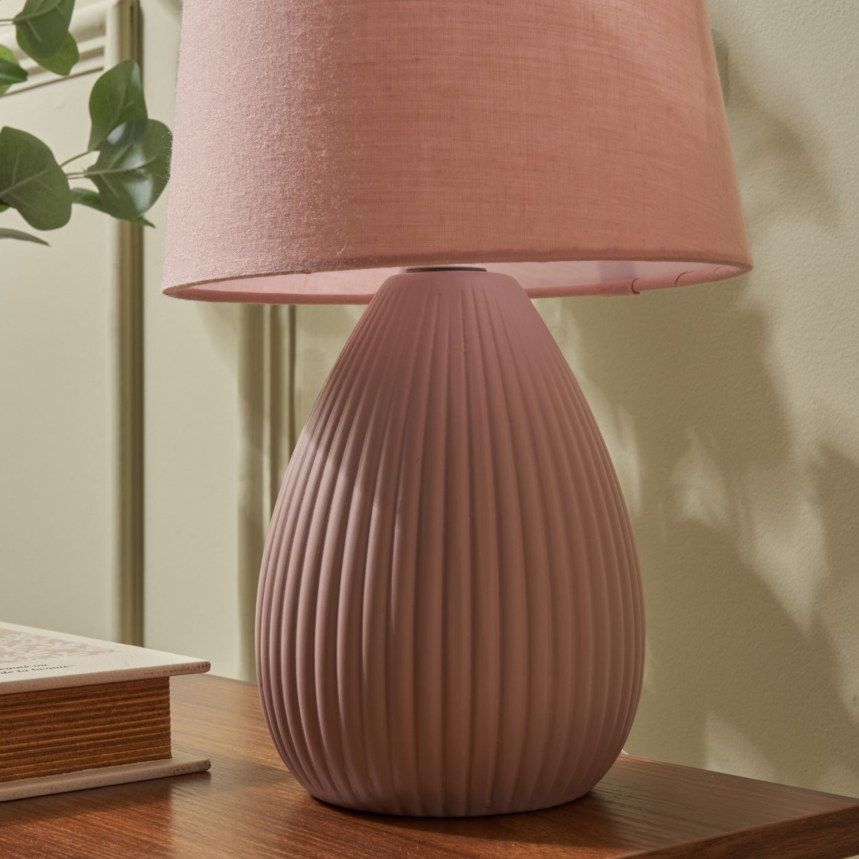 Delph Ceramic Table Lamp Dusty Pink
