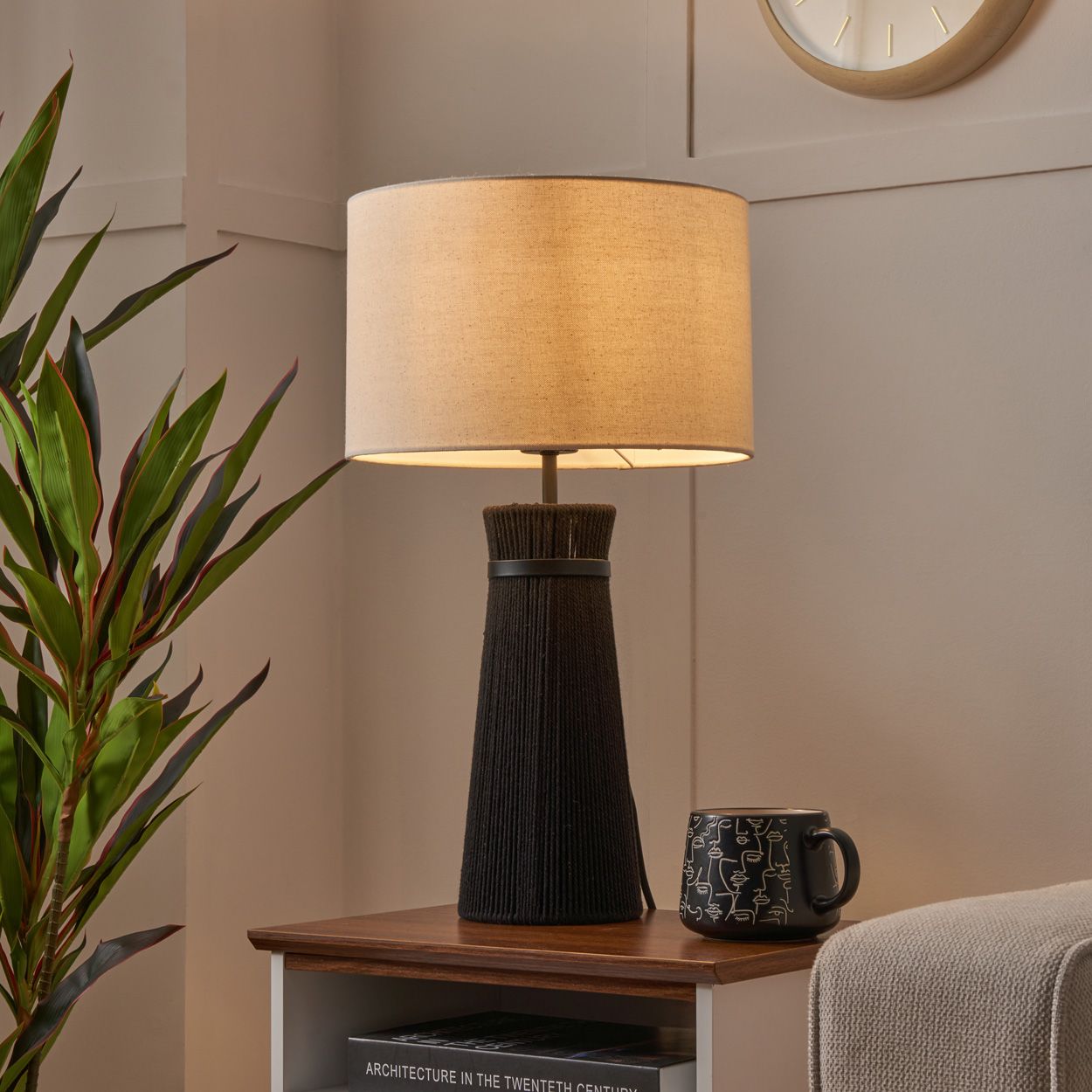 Pendan String Table Lamp Black